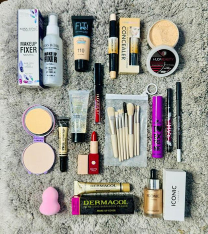 Classic 16 item makeup Deal
